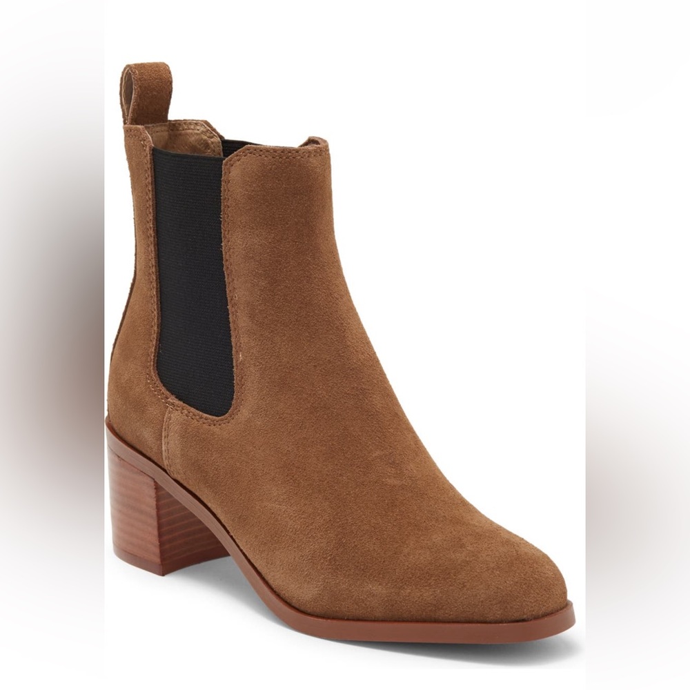 Brand new in box Steve Madden booties
